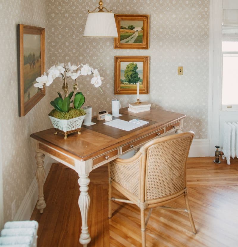 Desk