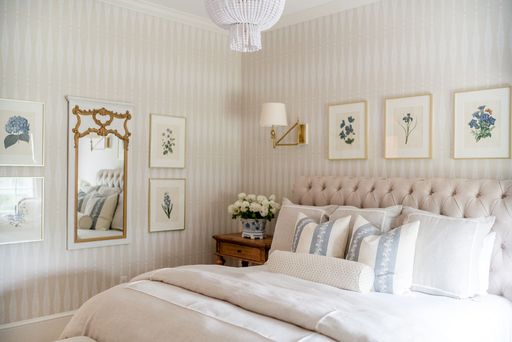 This room is located on the 2nd floor overlooking the formal gardens and Burke Mountain. It has a king-sized bed, writing desk, marble tiled bathroom with a walk-in shower. 280 sq. ft.